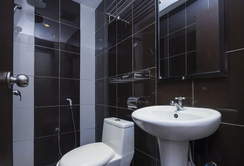 اتاق لوکس, Oyo 89775 98inn