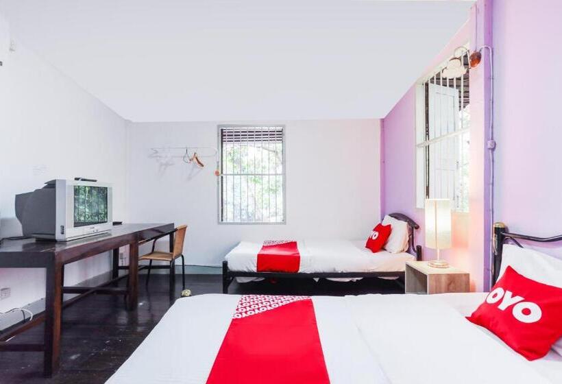 سوییت سوپریور, Oyo Old Town Boutique Hostel