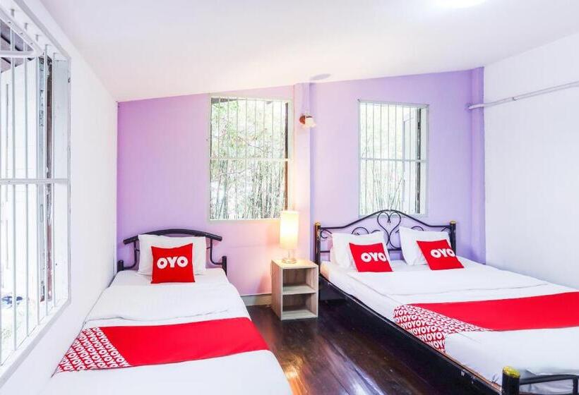سوییت سوپریور, Oyo Old Town Boutique Hostel