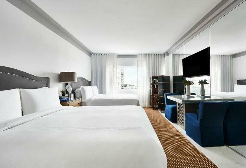 إستوديو قياسى, Nautilus Sonesta Miami Beach