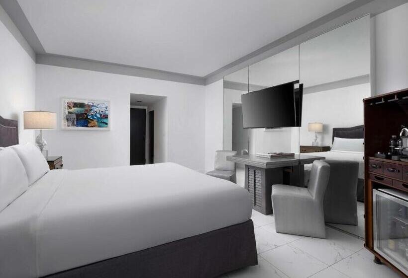 Standardzimmer King-Size Bett (behindertengerecht), Nautilus Sonesta Miami Beach