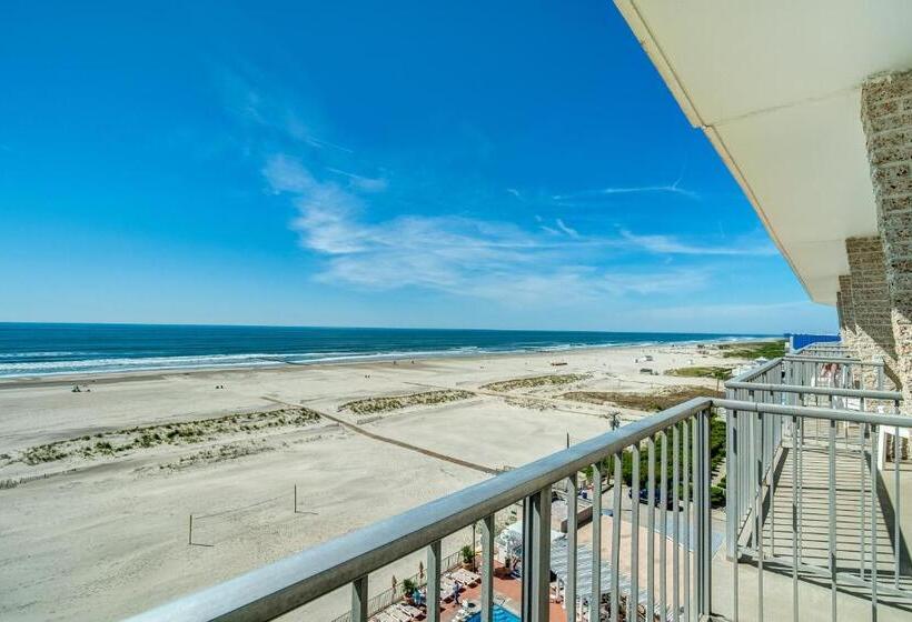 اتاق استاندارد با چشم‌انداز دریا, Reges Oceanfront Resort