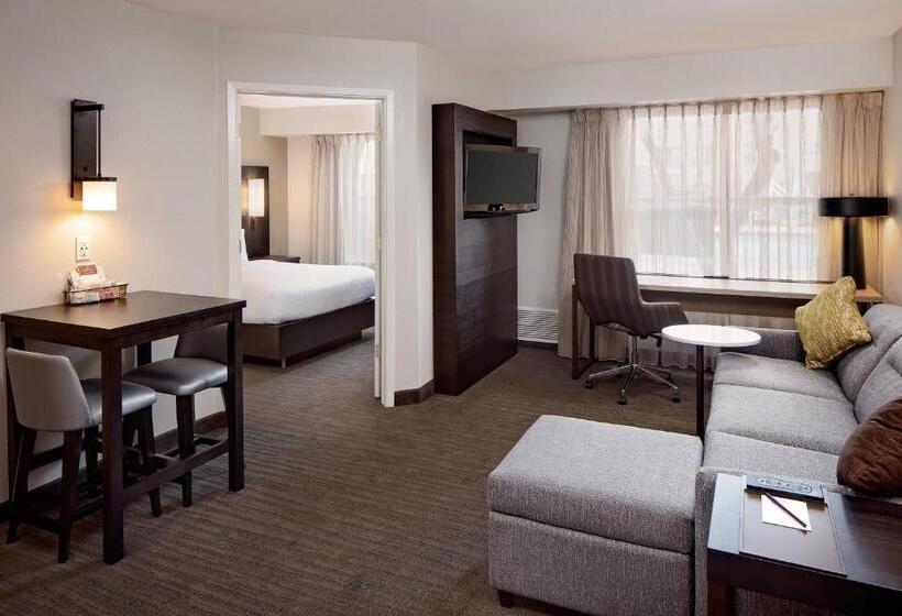 سوییت, Residence Inn Arlington