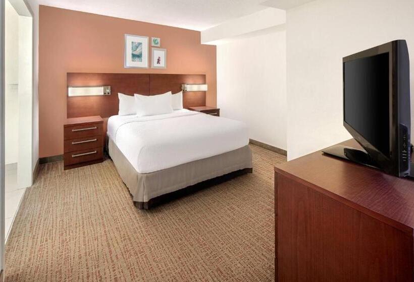 استودیوی استاندارد, Residence Inn Indianapolis Airport