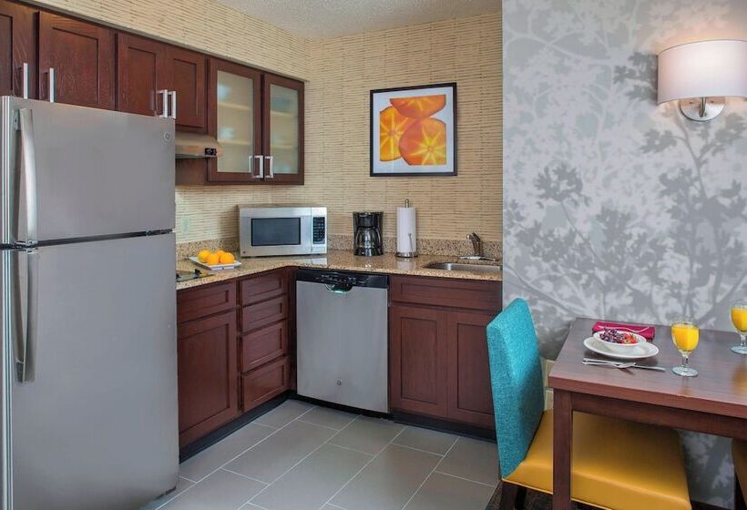 سوییت, Residence Inn By Marriott New Orleans Metairie