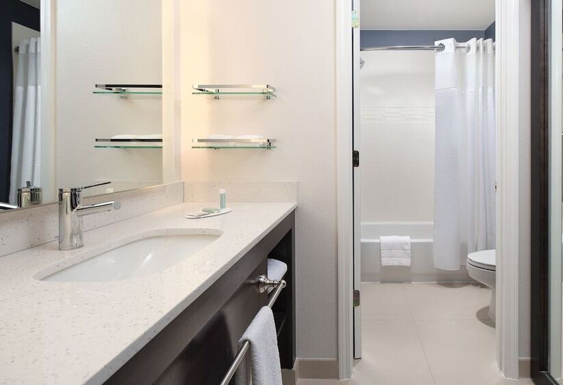 استودیوی استاندارد با تخت دوبل, Residence Inn Pinehurst Southern Pines