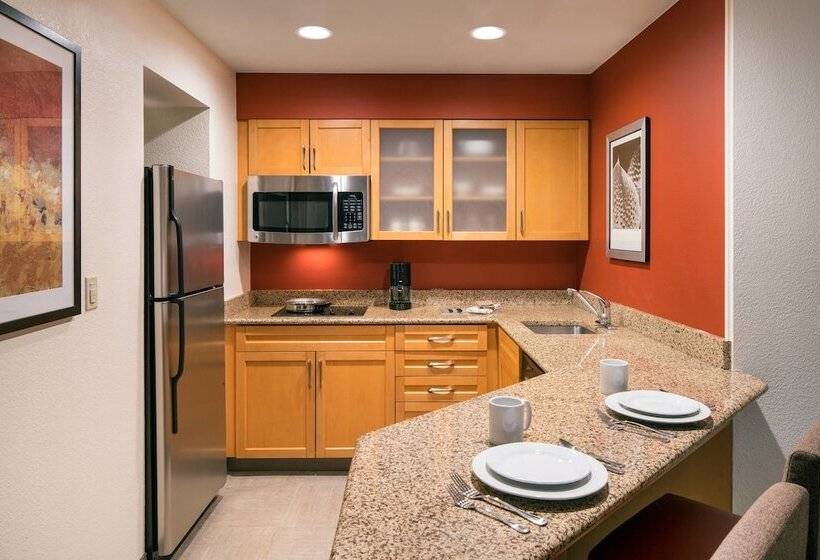 2 Bedroom Suite, Residence Inn Pleasant Hill Concord