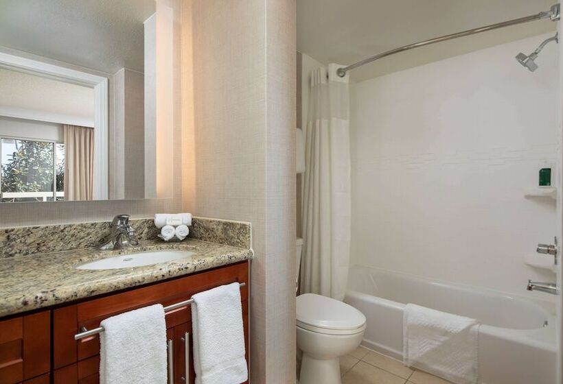 Suite met 2 Slaapkamers, Sonesta Es Suites Carmel Mountain  San Diego