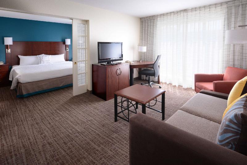 سوئیت با تخت بزرگ, Sonesta Es Suites Dallas Medical Market Center