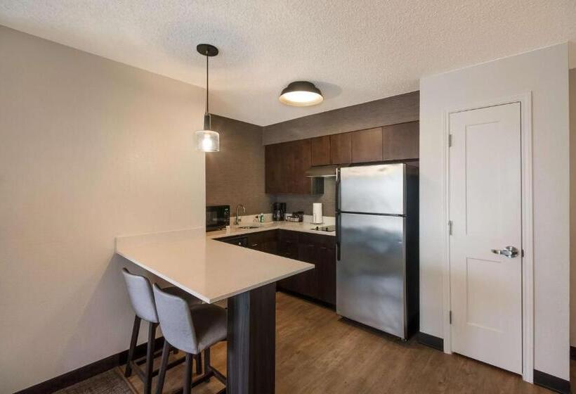 استودیوی استاندارد, Sonesta Es Suites Dallas Richardson