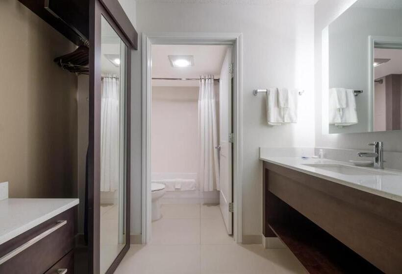 سوییت, Sonesta Es Suites Dallas Richardson