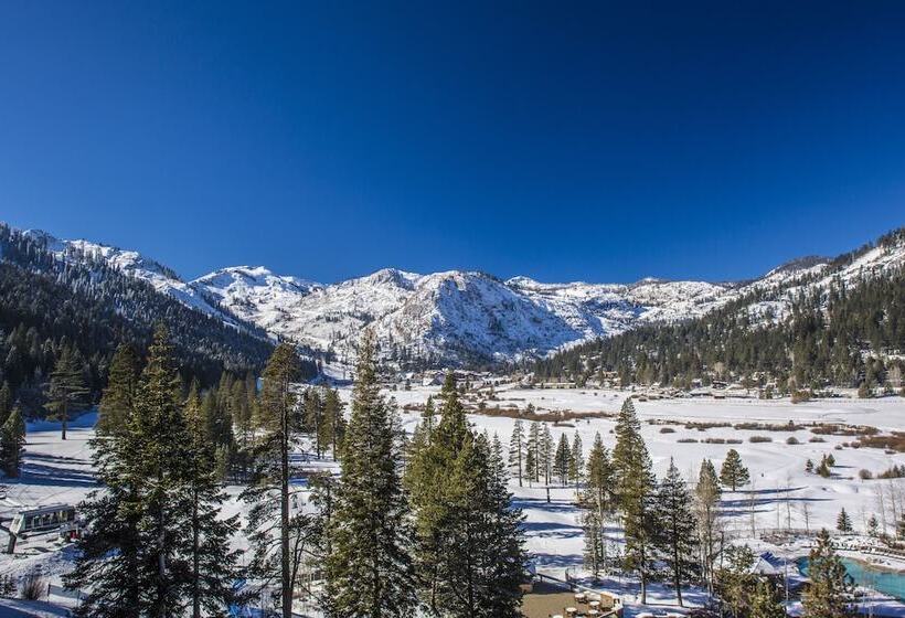 سوئیت دولوکس با چشم‌انداز, The Everline Resort & Spa Lake Tahoe