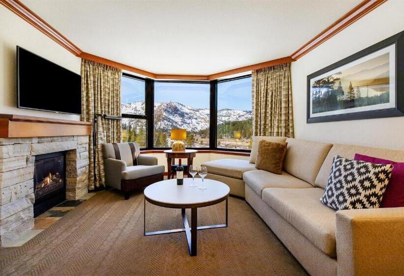 سوئیت با چشم‌انداز, The Everline Resort & Spa Lake Tahoe