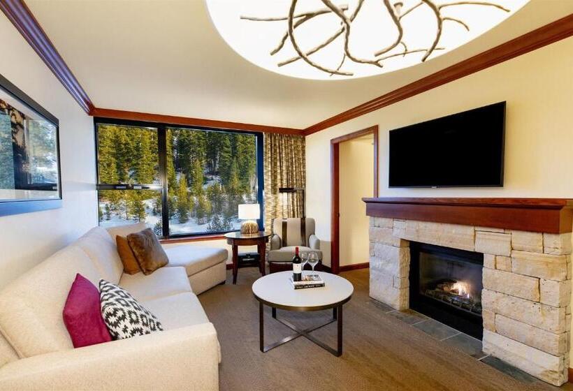 سوئیت دولوکس با چشم‌انداز, The Everline Resort & Spa Lake Tahoe