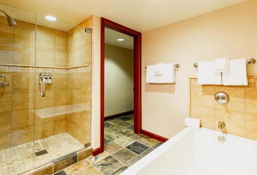 , The Everline Resort & Spa Lake Tahoe