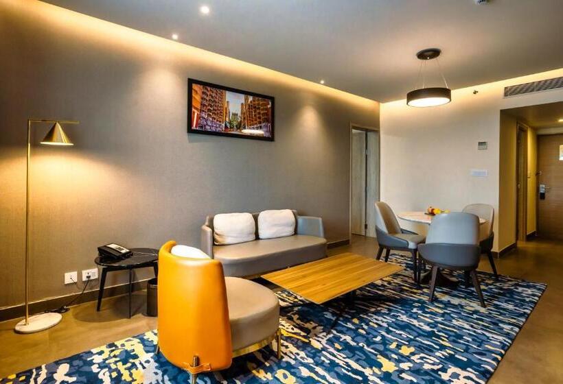 스위트, Amika Hotel,madurai   Near Airport