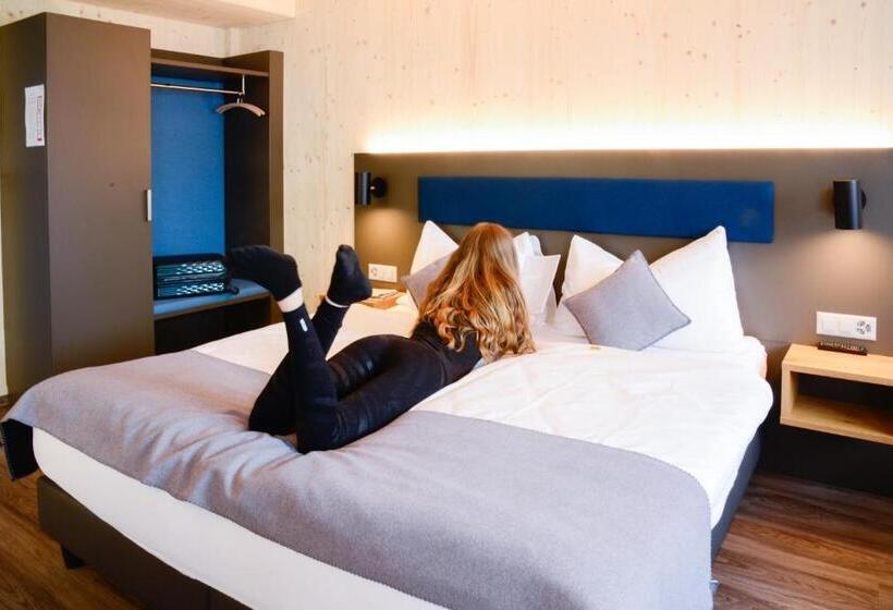 Люкс Вид на Горы, Cubilaris Motel