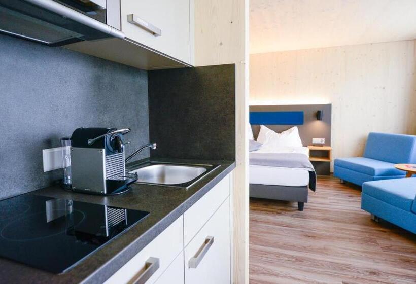 Люкс Вид на Горы, Cubilaris Motel