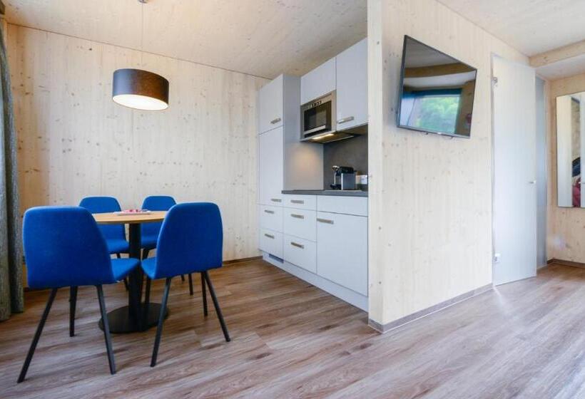 Люкс Вид на Горы, Cubilaris Motel