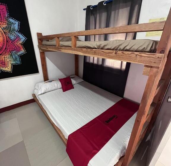 اتاق خانوادگی, Monaliza Surf Resort La Union