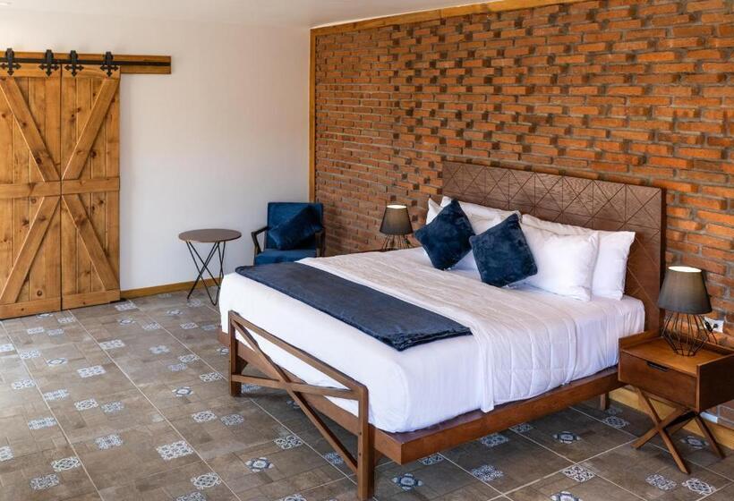 اتاق لوکس با تخت بزرگ, Ojo Azul Resort