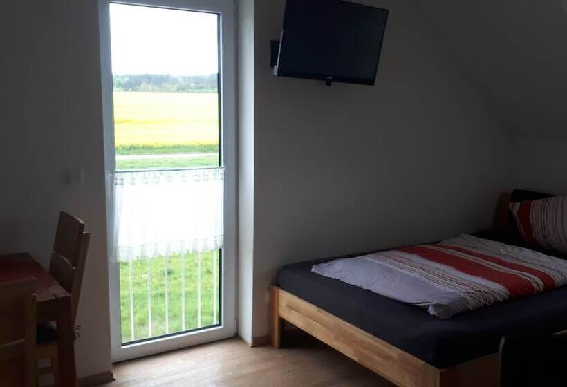 标准单人间, Privatzimmer Popp Hessenauer