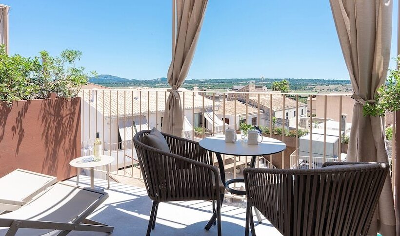 Superior Room with Terrace, Ynaira Hotel & Spa