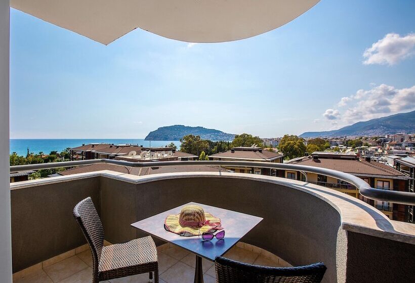 سوییت خانوادگی, Grand Alisa Hotel – Ex.royalisa