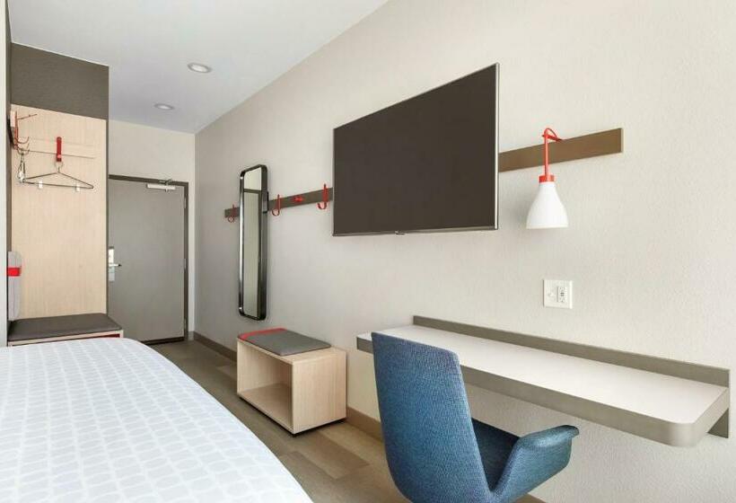 اتاق استاندارد, Avid Hotel Midland By Ihg