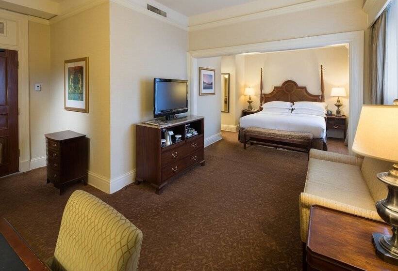سوییت جونیور, Seelbach Hilton Louisville Downtown