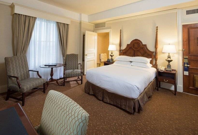 Standard Room Adapted for people with reduced mobility, Hilton Louisville Seelbach