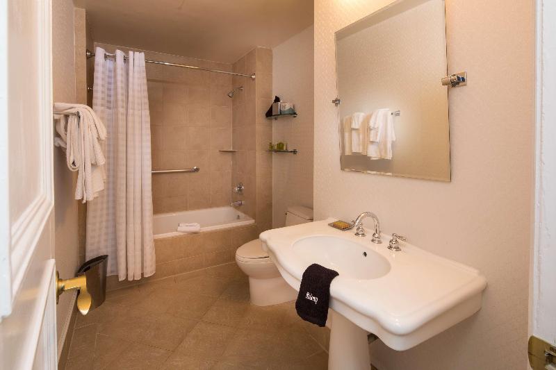 اتاق استاندارد, Seelbach Hilton Louisville Downtown