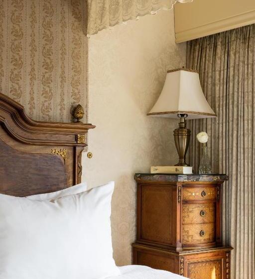 سوئیت پریمیوم 2 خوابه, Seven Gables Inn On Monterey Bay, A Kirkwood Collection