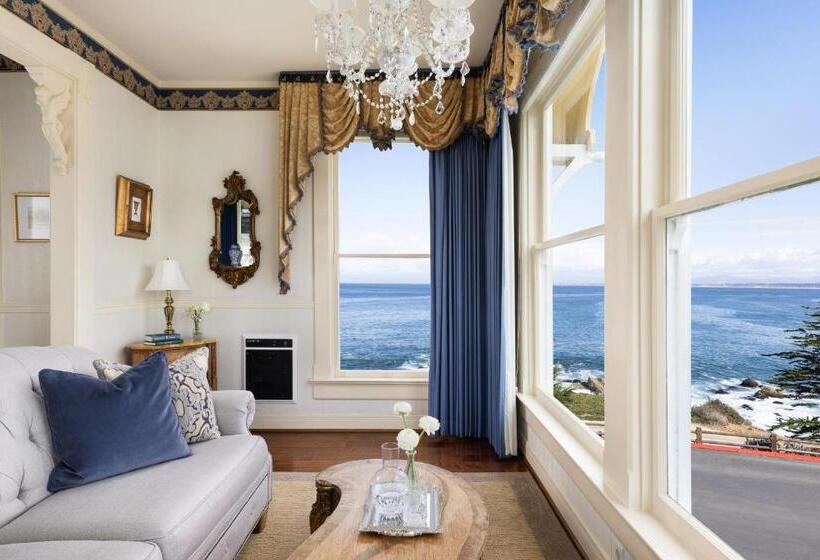 اتاق لوکس با چشم‌انداز دریا, Seven Gables Inn On Monterey Bay, A Kirkwood Collection