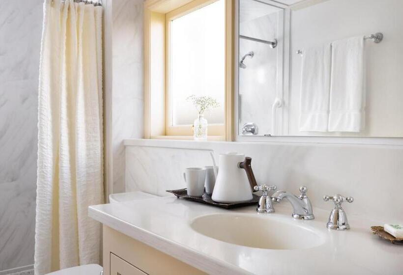 اتاق استاندارد, Seven Gables Inn On Monterey Bay, A Kirkwood Collection