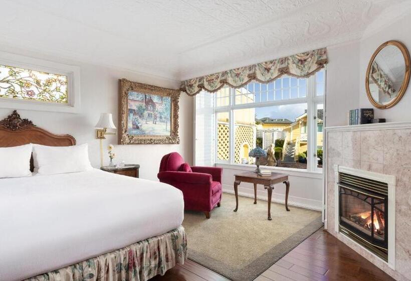 اتاق لوکس, Seven Gables Inn On Monterey Bay, A Kirkwood Collection