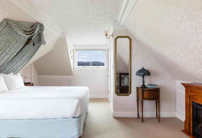 اتاق لوکس, Seven Gables Inn On Monterey Bay, A Kirkwood Collection
