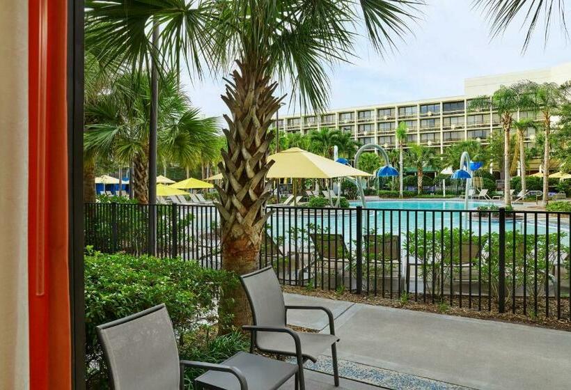 带大床的标准间, Sheraton Orlando Lake Buena Vista Resort