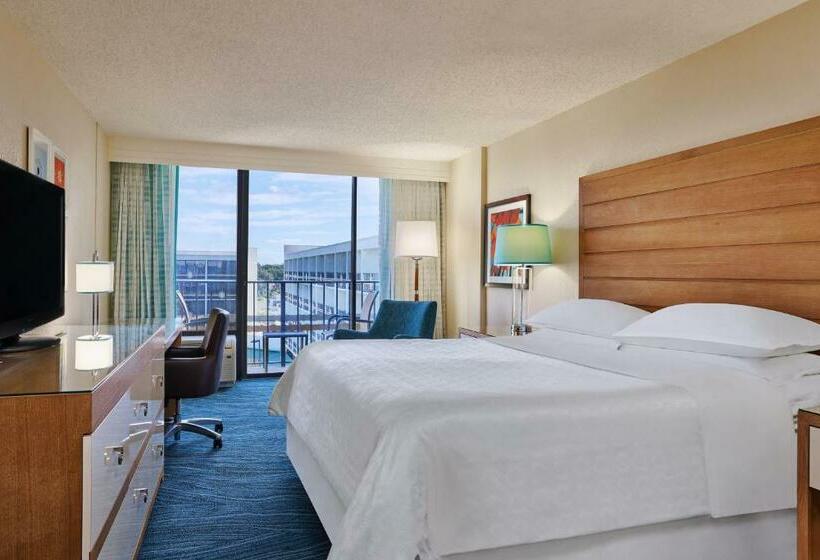 带大床的标准间, Sheraton Orlando Lake Buena Vista Resort
