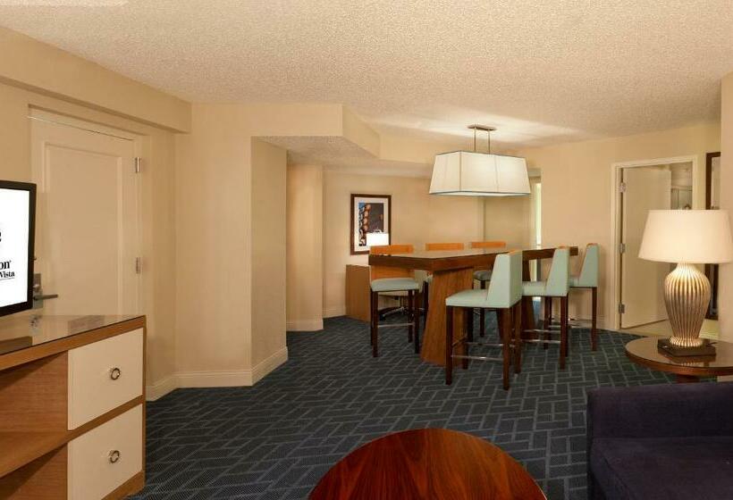 带双人大床的行政管理套房, Sheraton Orlando Lake Buena Vista Resort
