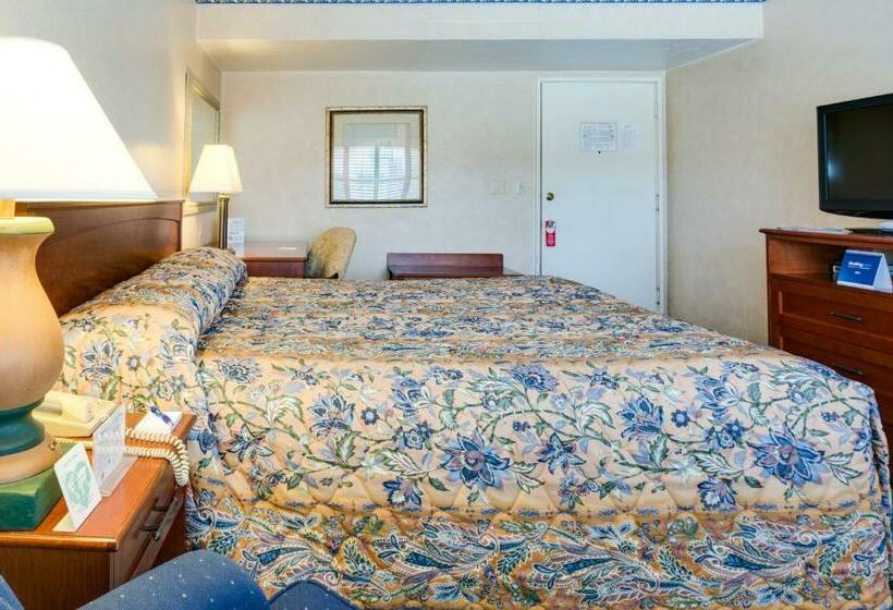 Standard Room King Size Bed, Saga Motor Hotel Pasadena