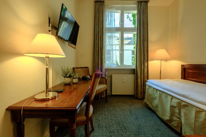 استودیوی استاندارد, Sedona Springs Resort