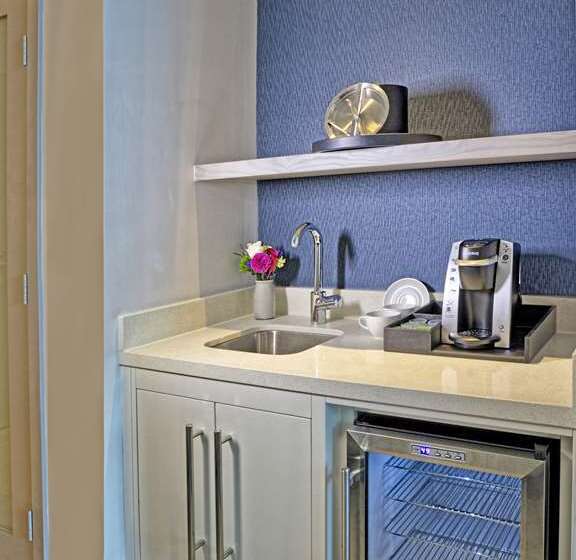اتاق استاندارد با تخت بزرگ, The Scottsdale Resort & Spa, Curio Collection By Hilton