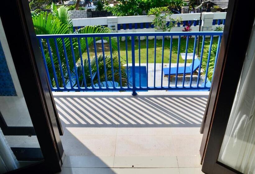 اتاق استاندارد سه تخته با بالکن, Sea Star Bali