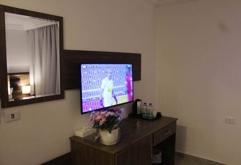 اتاق استاندارد, Petra Corner