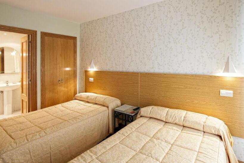 اتاق استاندارد, Hostal Bezana