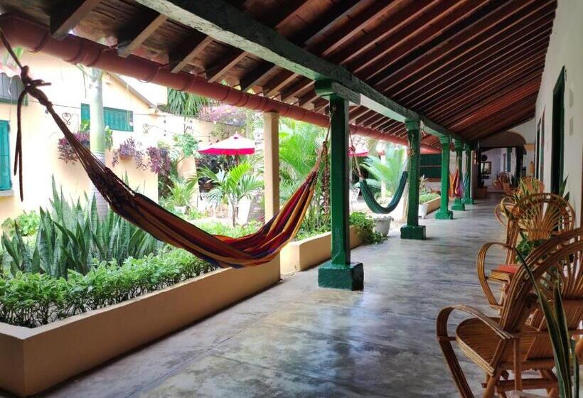 اتاق استاندارد چهار تخته, Nieto Mompox, Ubicado En El Corazón Del Centro Histórico, Frente Al Rio Magdalena En Zona De Malecón