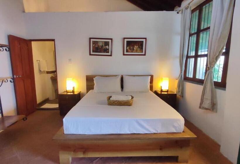 اتاق استاندارد سه نفره, Nieto Mompox, Ubicado En El Corazón Del Centro Histórico, Frente Al Rio Magdalena En Zona De Malecón