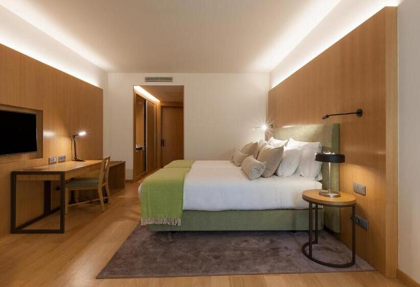 اتاق استاندارد, Neya Porto
