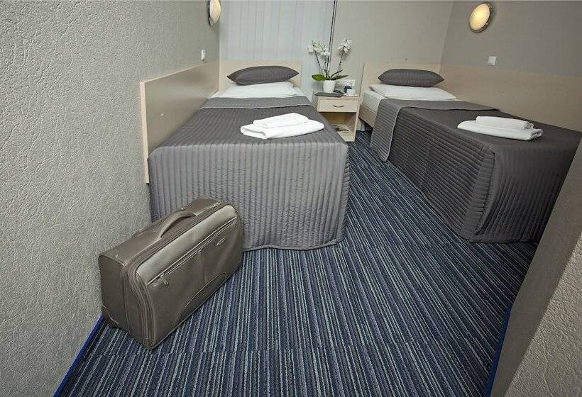 اتاق استاندارد, Comfort Hotel Air Express Sheremetievo